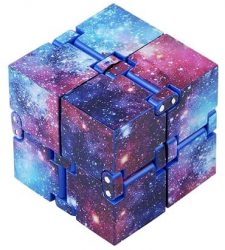 Infinity cube